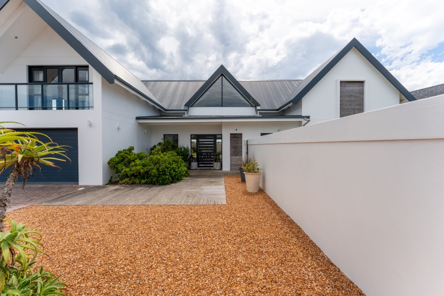 4 Bedroom Property for Sale in St Francis Links Eastern Cape